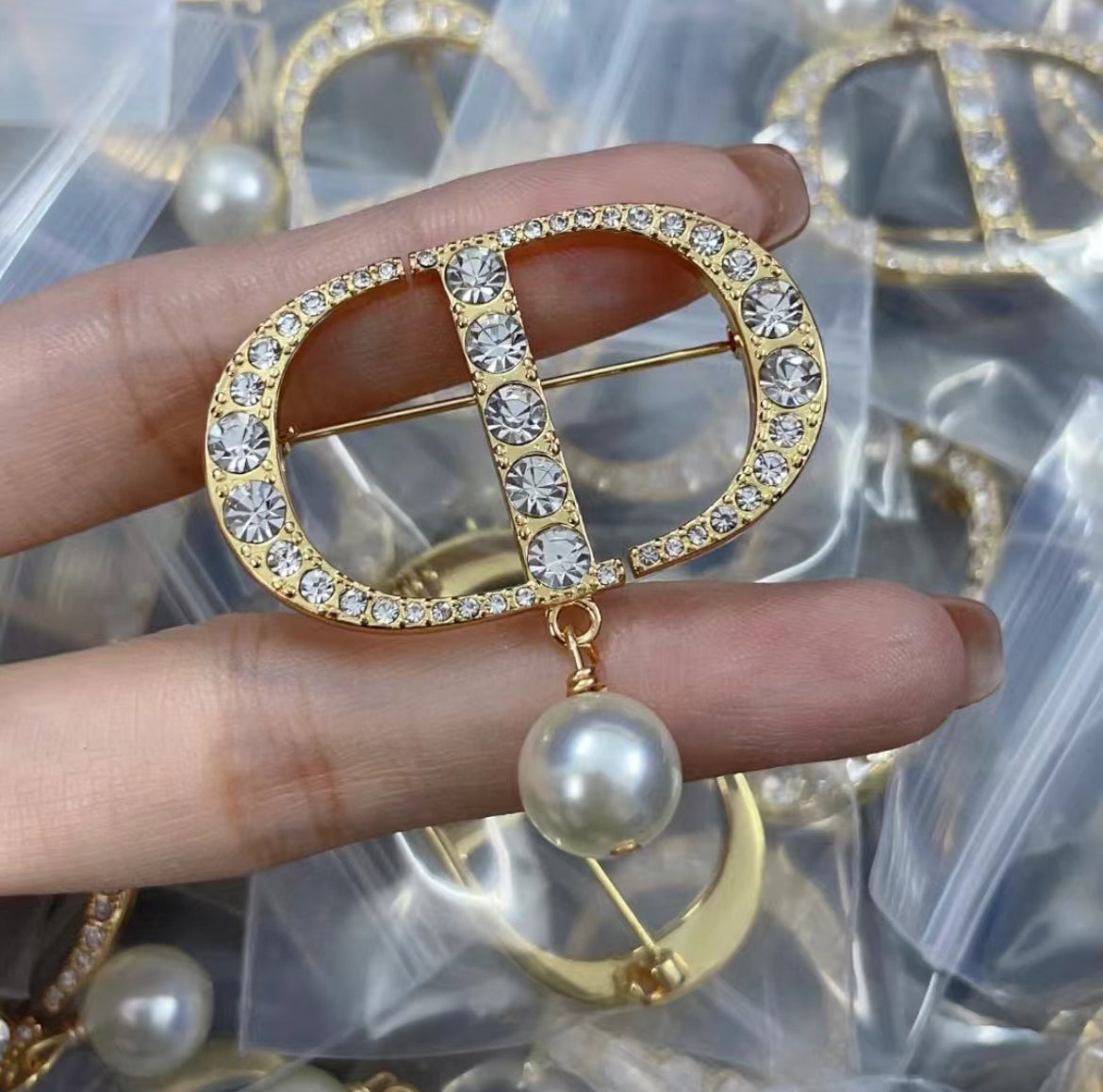 Dior brooch