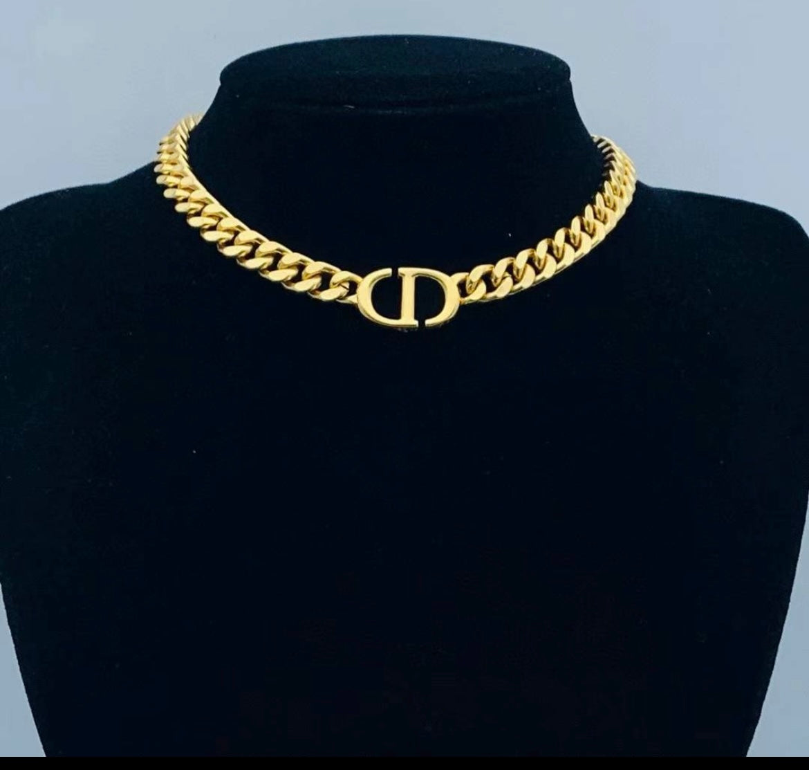 Dior necklace