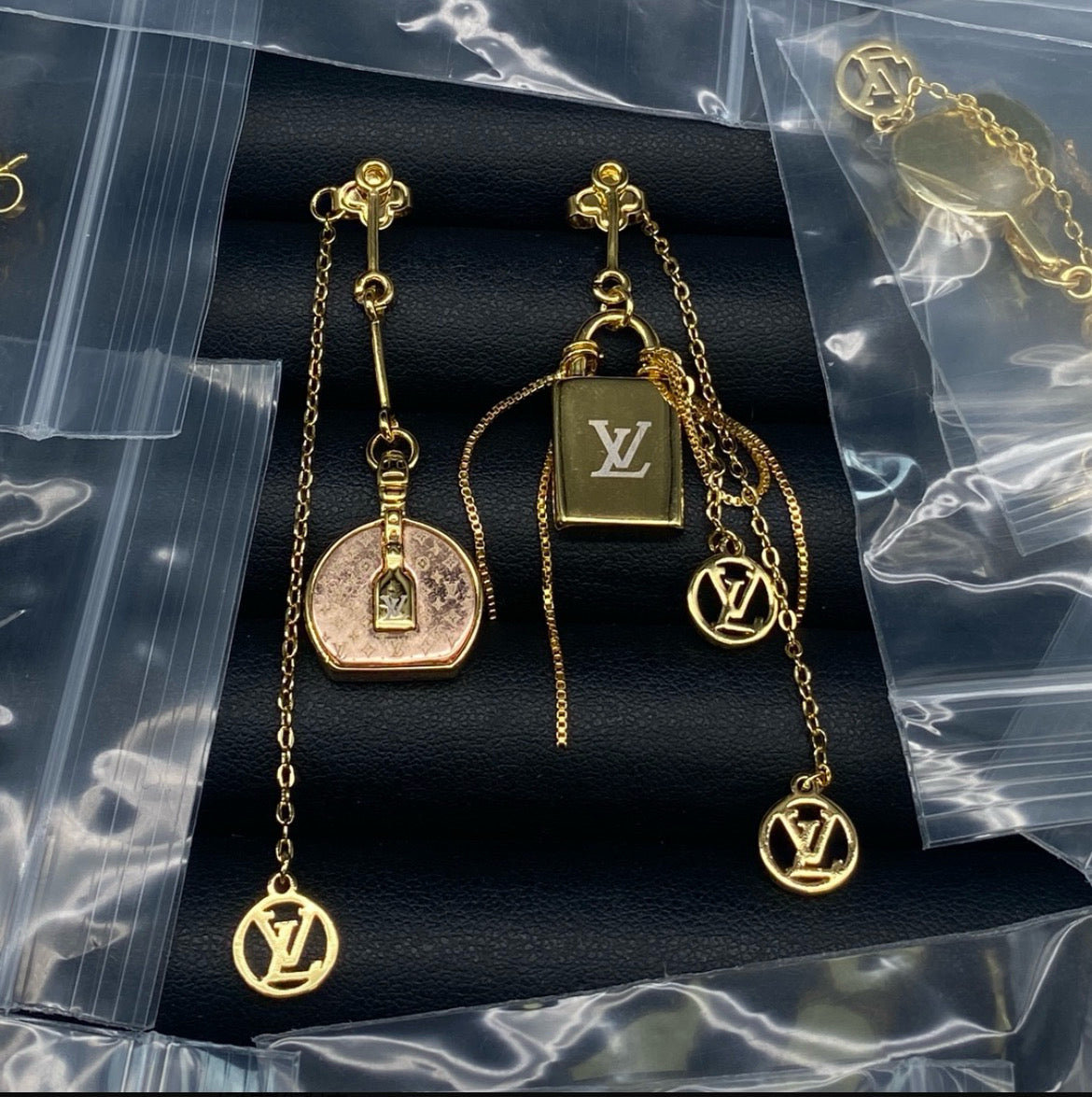Lv earrings