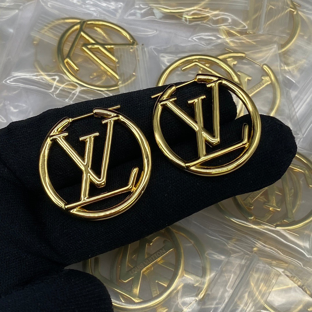 Lv earrings