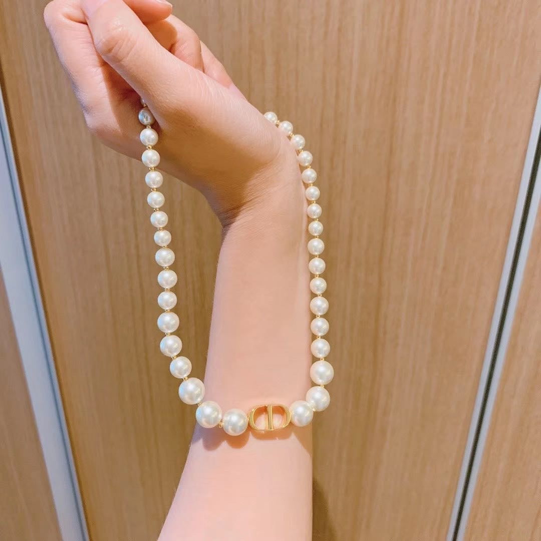 Dior necklace