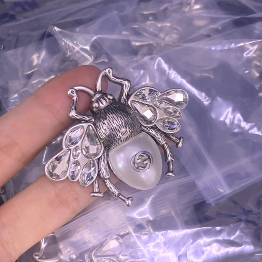 Gucci brooch