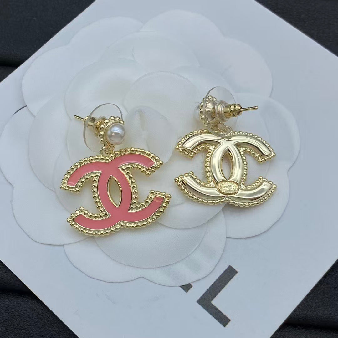 Cahnel earrings