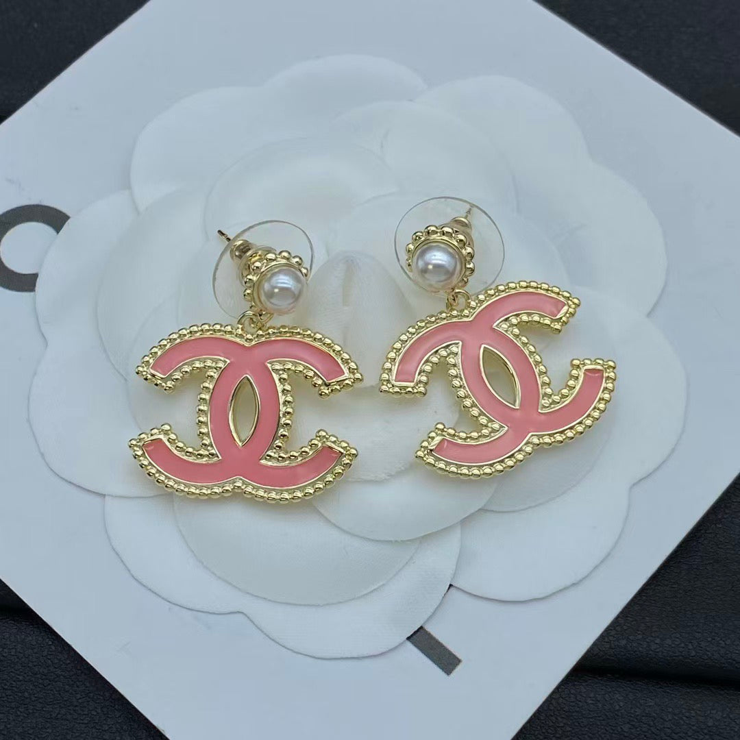 Cahnel earrings