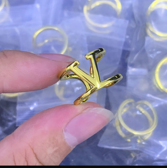 Valentino ring