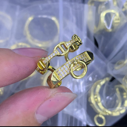 Hermes ring
